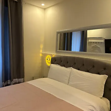 Confortable - 5 * Milano