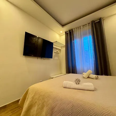 Vendégház Confortable - 5 Milánó